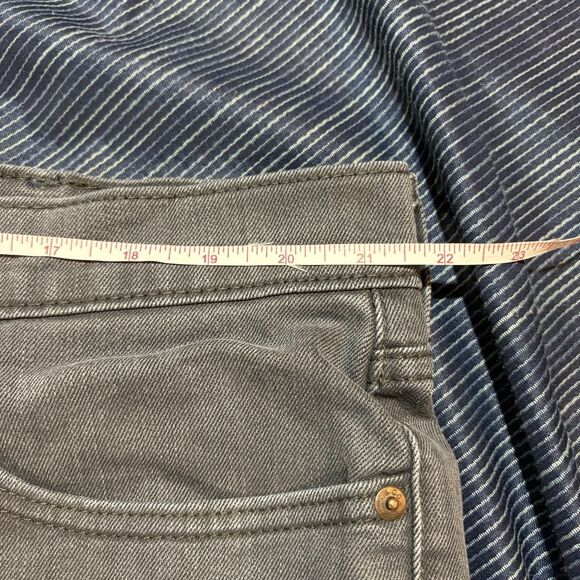 Levi’s 541 Jeans Mens 42x30 Gray Athletic Fit Taper Stretch Big Tall Denim - Picture 9 of 11